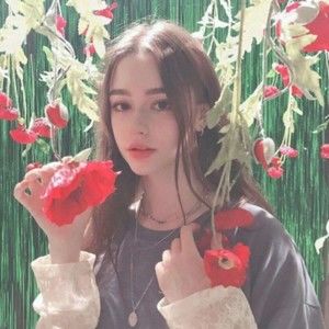 Meet your Posher, Elliot